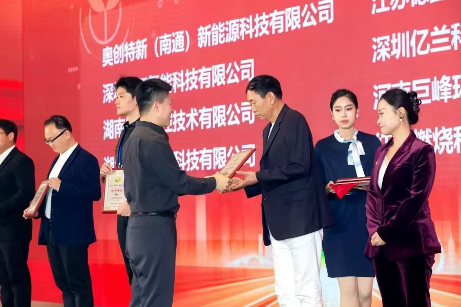 攜手共贏(yíng)，變廢為寶——誠(chéng)邀合作采購(gòu)鋰電池正負(fù)極片廢料